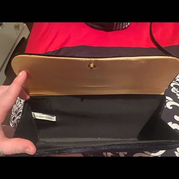 Vintage limited edition Victoria’s Secret clutch - Picture 3 of 3